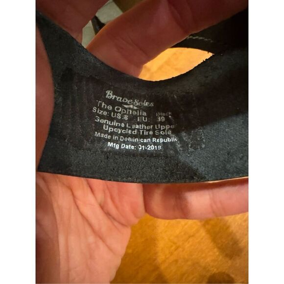 Woman’s new Brave Soles leather sandals black size 8 - Picture 4 of 5